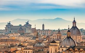 从意大利圣天使城堡俯瞰罗马 