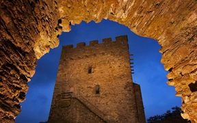威尔士 ，Dolwyddelan城堡