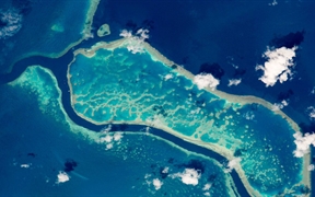 从国际空间站拍摄的大堡礁 