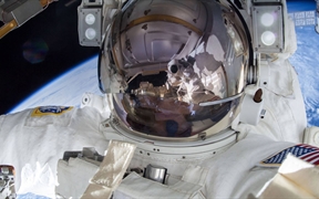 宇航员Terry Virts的太空自拍照 