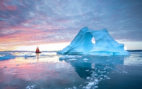格陵兰岛伊卢利萨特 ，迪斯科湾