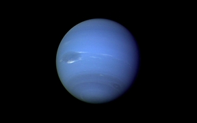 蔚蓝色的海王星 