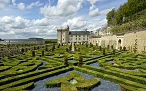 维朗德里城堡及花园，卢瓦尔河谷，法国 
