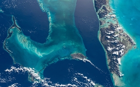 从国际空间站拍摄的巴哈马群岛 